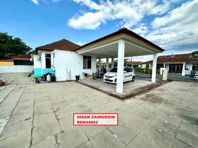 BANGLO LAWA šļø50K BELOW MARKETš„FULL LOANāLUASā
NEGOā” Taman Gemilang 1