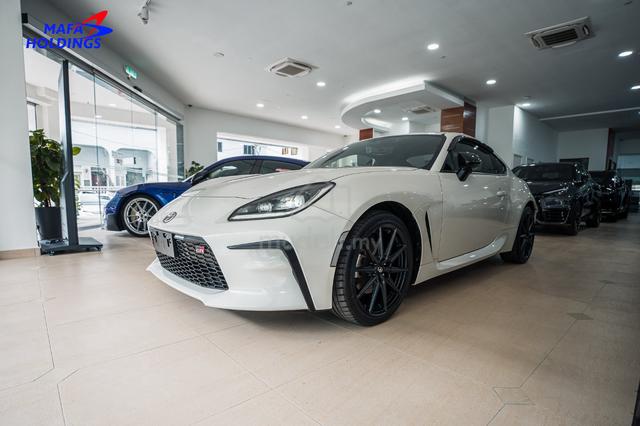 2024 Toyota GR86 RZ - 3
