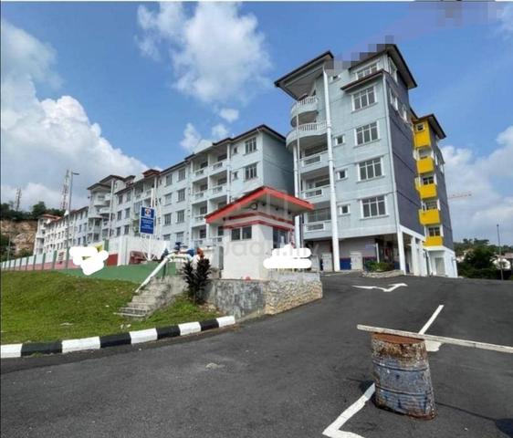 Pangsapuri Cempaka, Taman Salak Maju 1