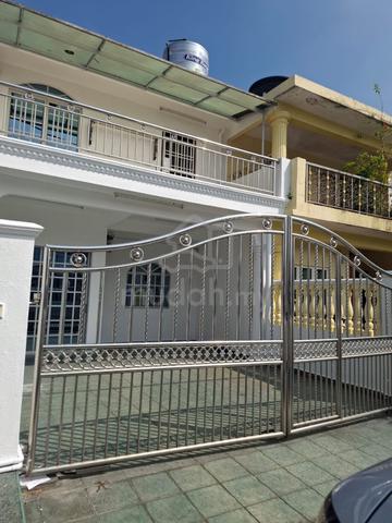 Double storey terrace house for rent( selayang jaya ) 3 carpark 1