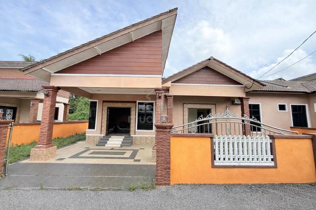 Semi-D cantik & saiz luas @ Kampung Kor, Mukim Kadok, Kota Bharu 1