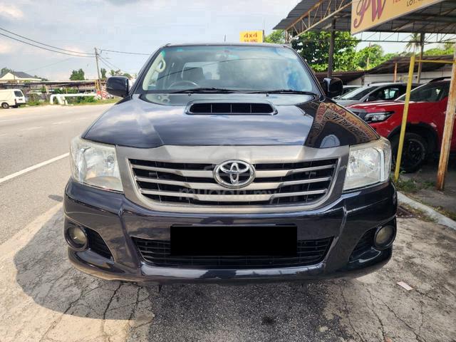 Toyota HILUX 2.5(M) VIGO VNT FACELIFT 4X4 pickups - 2