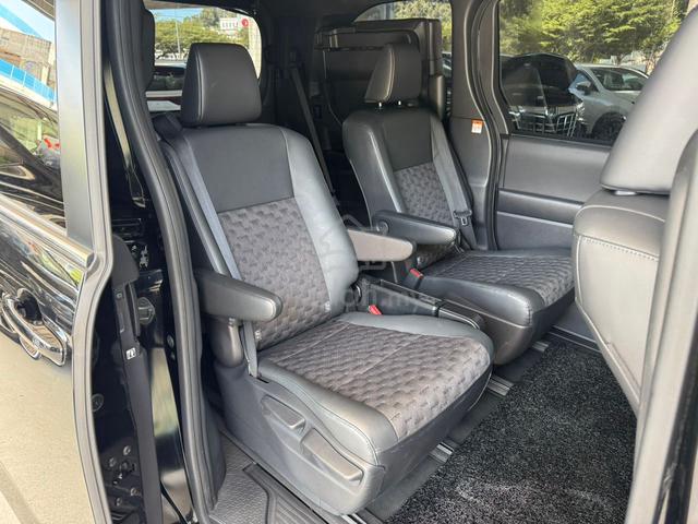 2022 Toyota VOXY 2.0 S-Z (A) - 3