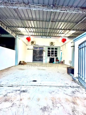 Jalan Sierra Perdana 1.5 Storey House Pasir Gudang 3 Bed 2 Bath 1