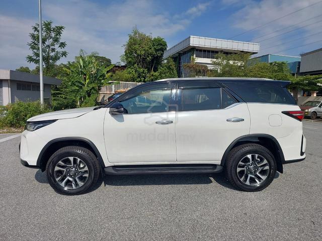 2024 Toyota FORTUNER 2.8 VRZ MY21 (A) - 1