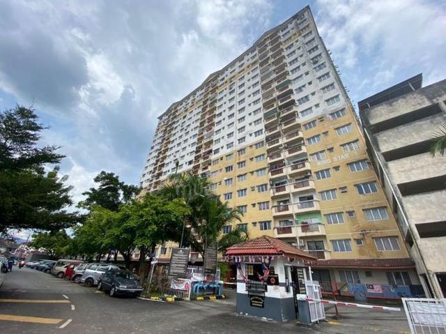 Laksamana Puri Condominium 1