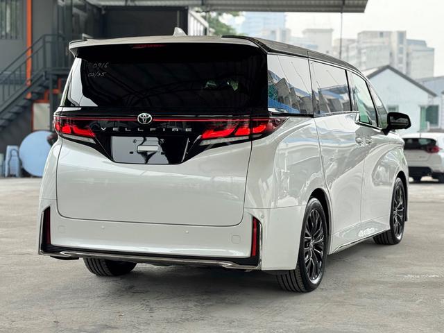 5K KM⭐️2025 TOYOTA VELLFIRE Z PREMIER 2.4 Turbo - 3