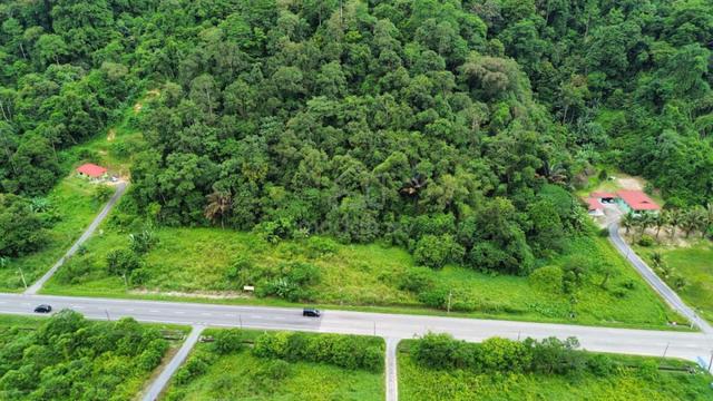 SPACIOUS 1.49 Acres Commercial Land Kuala Pilah, Negeri Sembilan 1