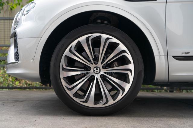 Bentley Bentayga V8 First Edition 2021Imported New - 3