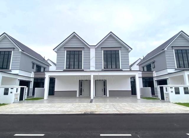 Renovated Gated Guarded 3 Beds 2 Storey Terrace House Eco Spring 1