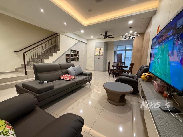 For sale livia residences bandar rimbayu 2 sty 20x60 fully reno value 1