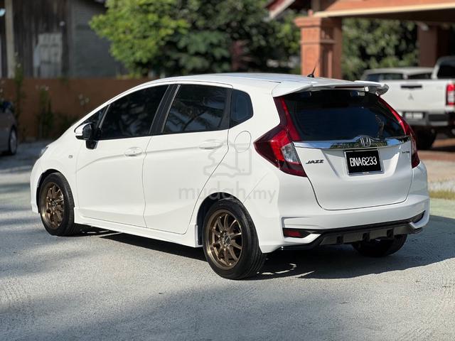 2015 Honda JAZZ FLRS 1.5 E (A) - 5