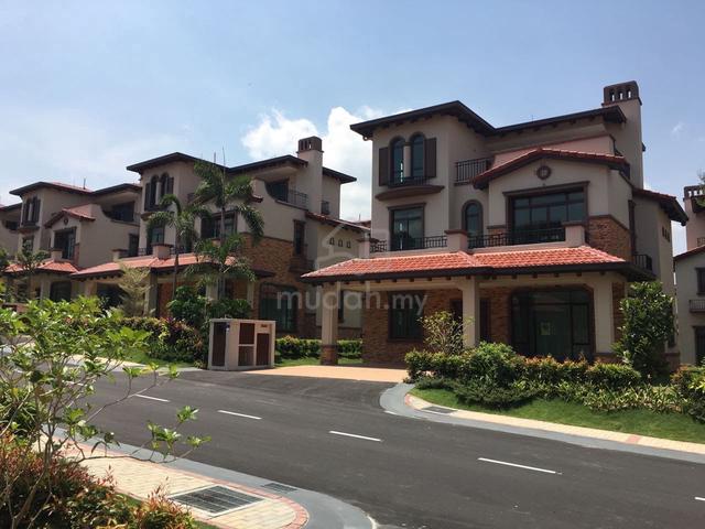 Country Garden Diamond City Three Story Bungalow Semenyih For Sale 1