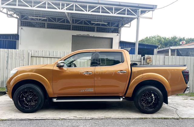 2017 Nissan NAVARA 2.5 SE (A)TRUE YEAR NO OFFROAD - 4