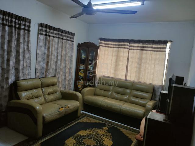 Flat PKNS Seksyen 24 Shah Alam 1