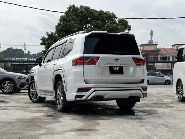 2023 Toyota LANDCRUISER 3.5 ZX LOW MILEAGE - 2