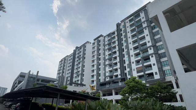 Emerald Residence @ Mahkota Cheras 1