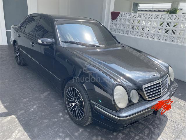 2000 Mercedes Benz E240 CLASSIC (CBU) 2.4 (A) - 2