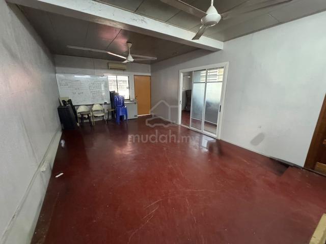 Kota Belud First Floor Office Corner For Rent 1