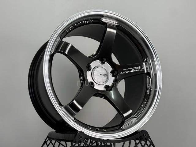 NEW 18 Advan GT Beyond Japan Rim Civic Type R FL5 - photo 2 of 6