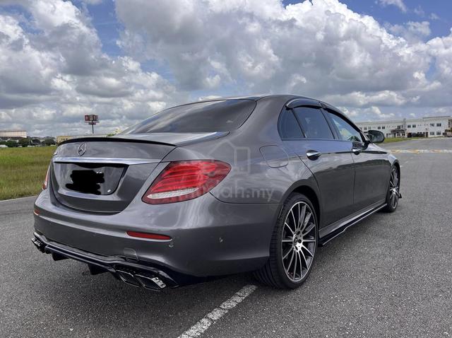 2018 Mercedes Benz E300 2.0 AMG LINE (CKD) (A) - 2