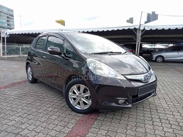 2013 Honda JAZZ 1.3 (HYBRID) FACELIFT (A) - 1