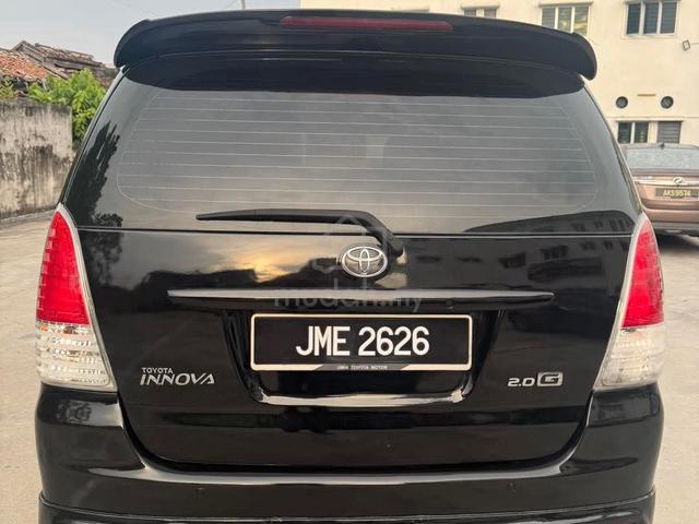 2011 Toyota INNOVA 2.0 G (A) - 4