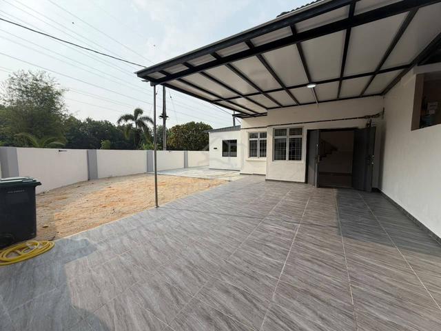 Nusaria | Gelang Patah| 2 Storey Corner with 5 Bedroom 1