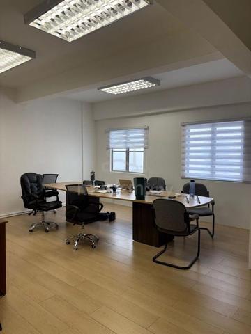 Office Diamond Square 1