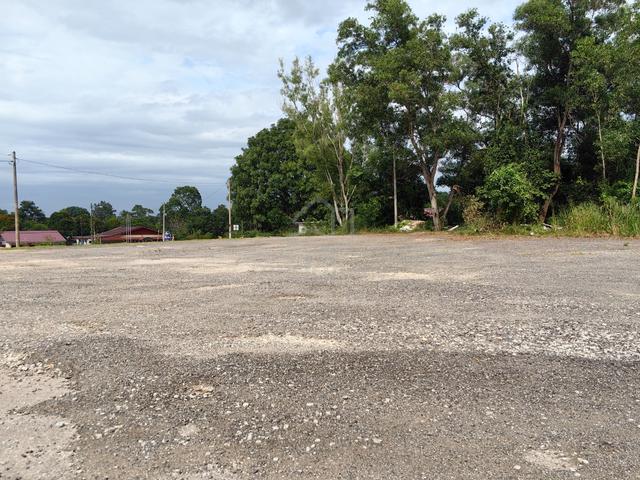 Freehold Land Cheng with access 1