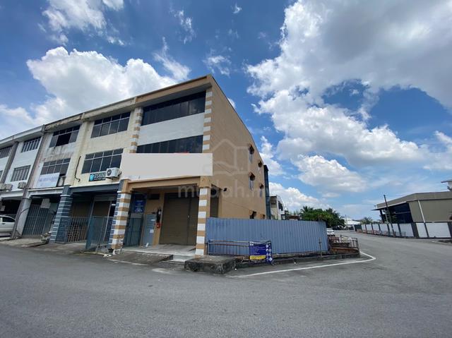 BM Industry Area Shop Lot For Rent (Corner Unit) 1