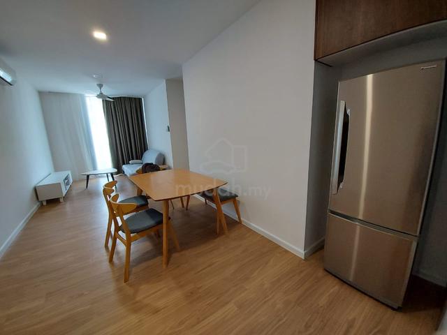 LakeFront Residence 1