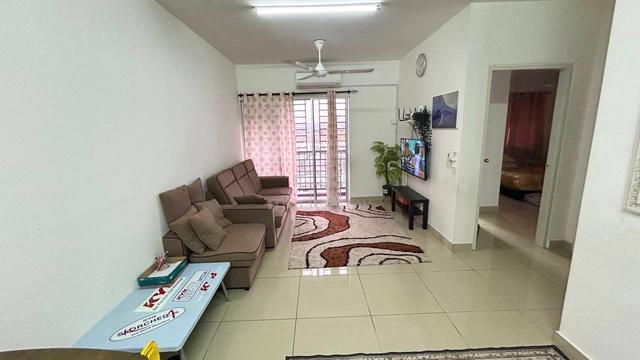 Pangsapuri D’ Kristal Setia Ecohill, Semenyih 1