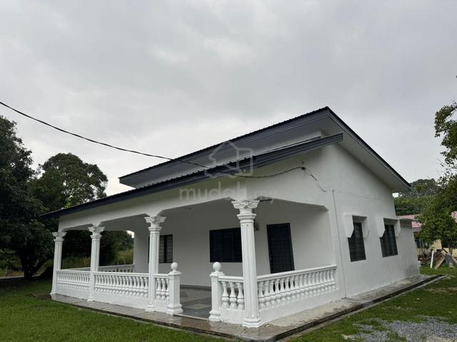 Single house in a big compound 1