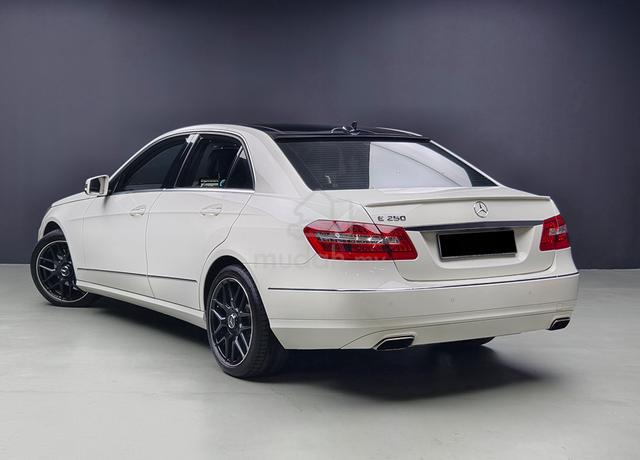 2013 Mercedes Benz E250 CGI BlueEFCY AVANTGRADE - 2
