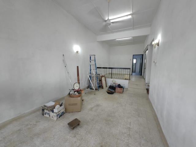 Single storey kepong uphill sri sinar 22x70 limited unit 1