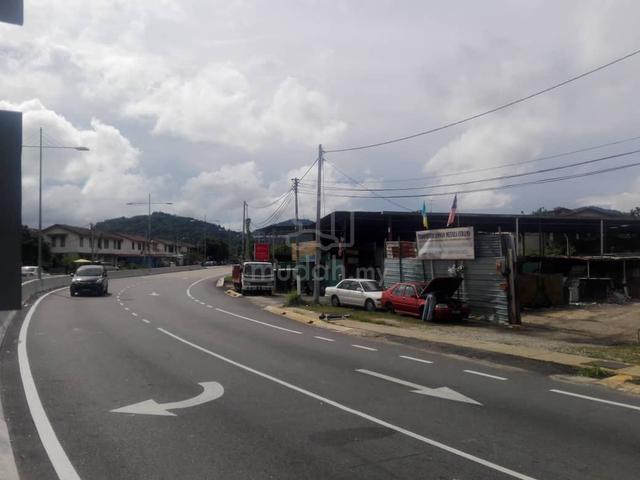 Industrial Warehouse for Rent at Jalan Permatang Damar Laut 1