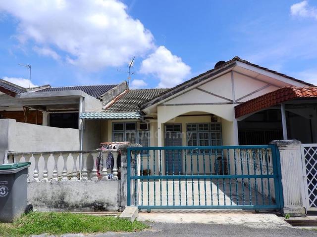 Single storey terrace nearby Hospital Tuanku Jaafar, Seremban 1