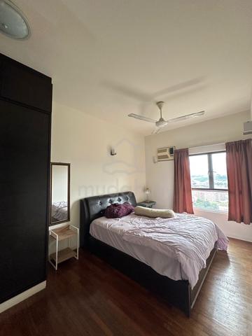 Seri Maya Big Master Room Female Unit for Rent, Near LRT Setiawangsa 1