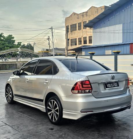 2017 Volkswagen VENTO 1.2 TSI HIGHLINE (A) - 5