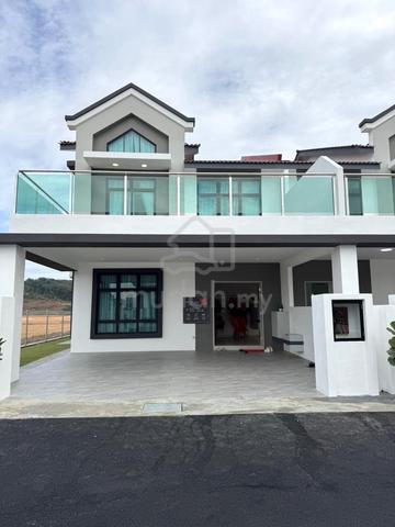 Ayer Keroh📍Semi-D Teres 2Tingkat 35'x80 1