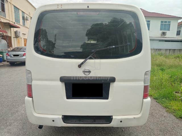 2010 2015 Nissan Urvan Panel Van - 5