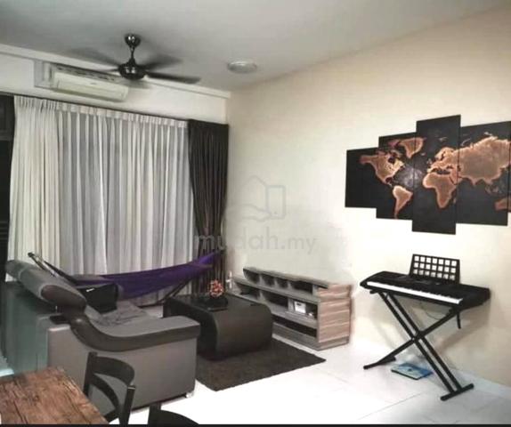 Seri Austin Residence Luxury Apartment 1
