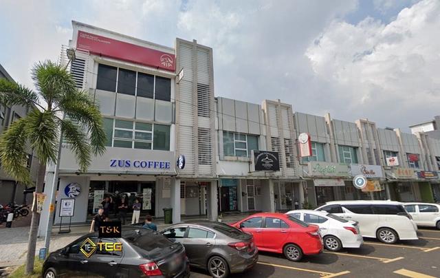 Hot Area 3sty Shop Eleven Avenue Bukit Raja Klang 22x80 Freehold 2