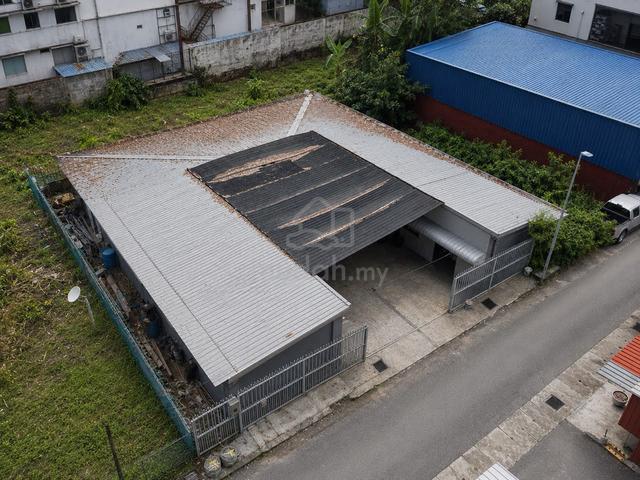 Jelutong Super Rare Bungalow Commercial Land With Scaffolding Set up 1