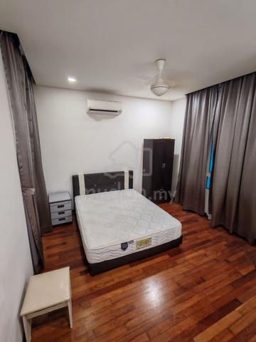 One Medini 1