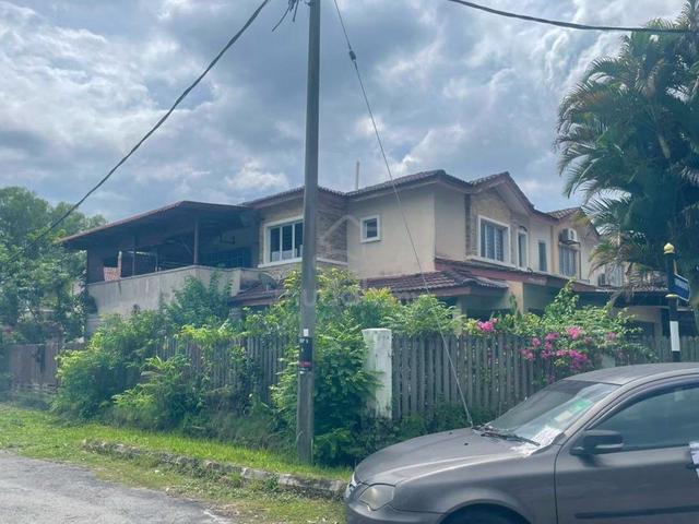 RENOVATED Corner Lot Double Storey Desa Puteri Tasik Puteri FOR SALE 1