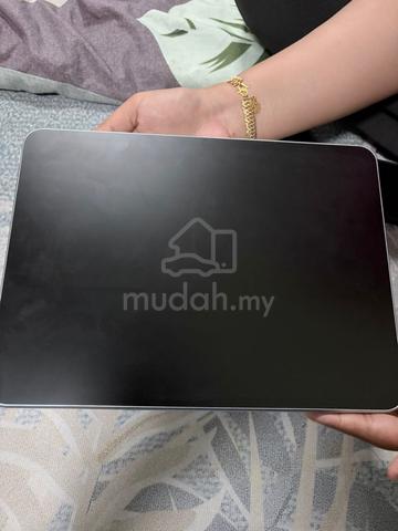 Carousel Image