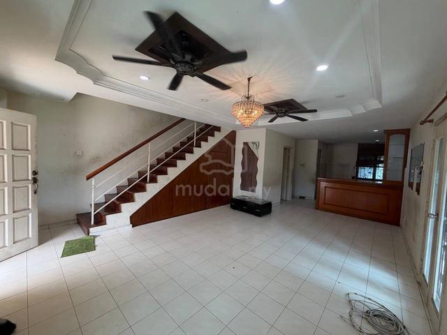 2 Storey Terrace House @ Kempas Indah, Corner Lot, Low Downpayment 1