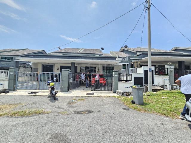Teres setingkat di Taman Bandar Baru Merlimau 1